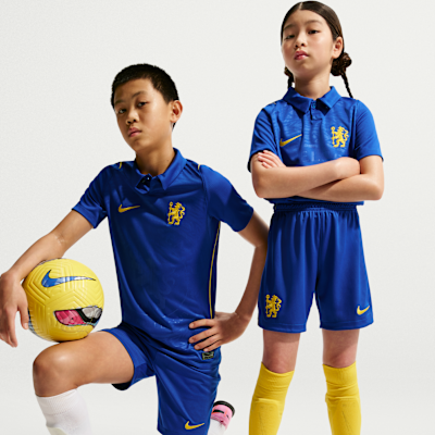 Chelsea FC 2026/27 Stadium Home Older Kids' Nike Dri-FIT Football